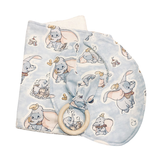 Dumbo bib set