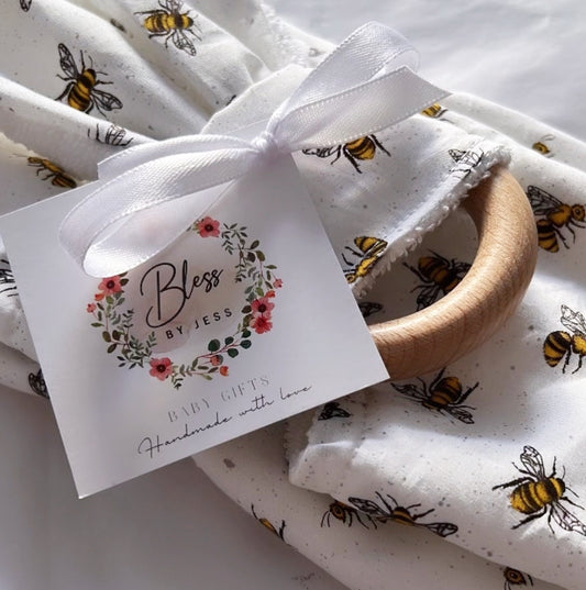 Bee bib set